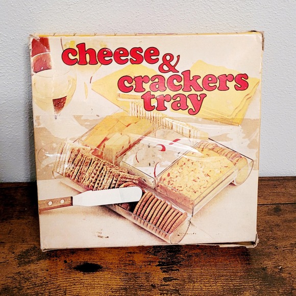 Vintage Cheese and Cracker Serving‎ Tray Clear Plastic Divided Dish - Picture 1 of 5